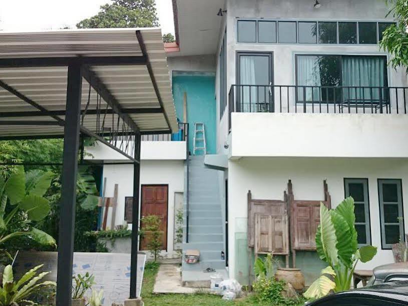 Aree Studio Guesthouse2 Bang Tao Beach  Exterior foto